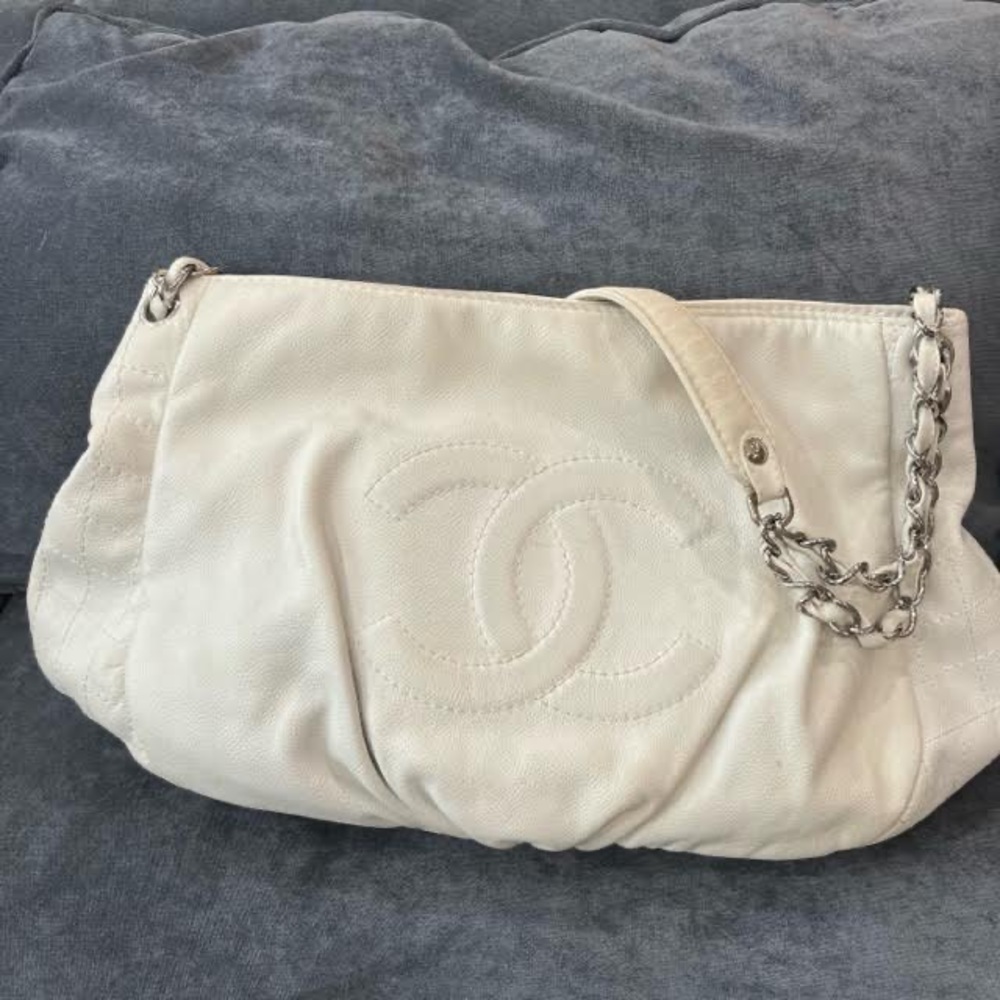 Chanel Vintage Caviar Hobo Bag